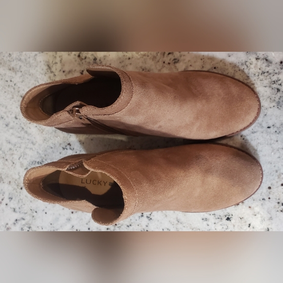 Lucky Brand Suede Wedge Ankle Boots in size 6M - Picture 8 of 8